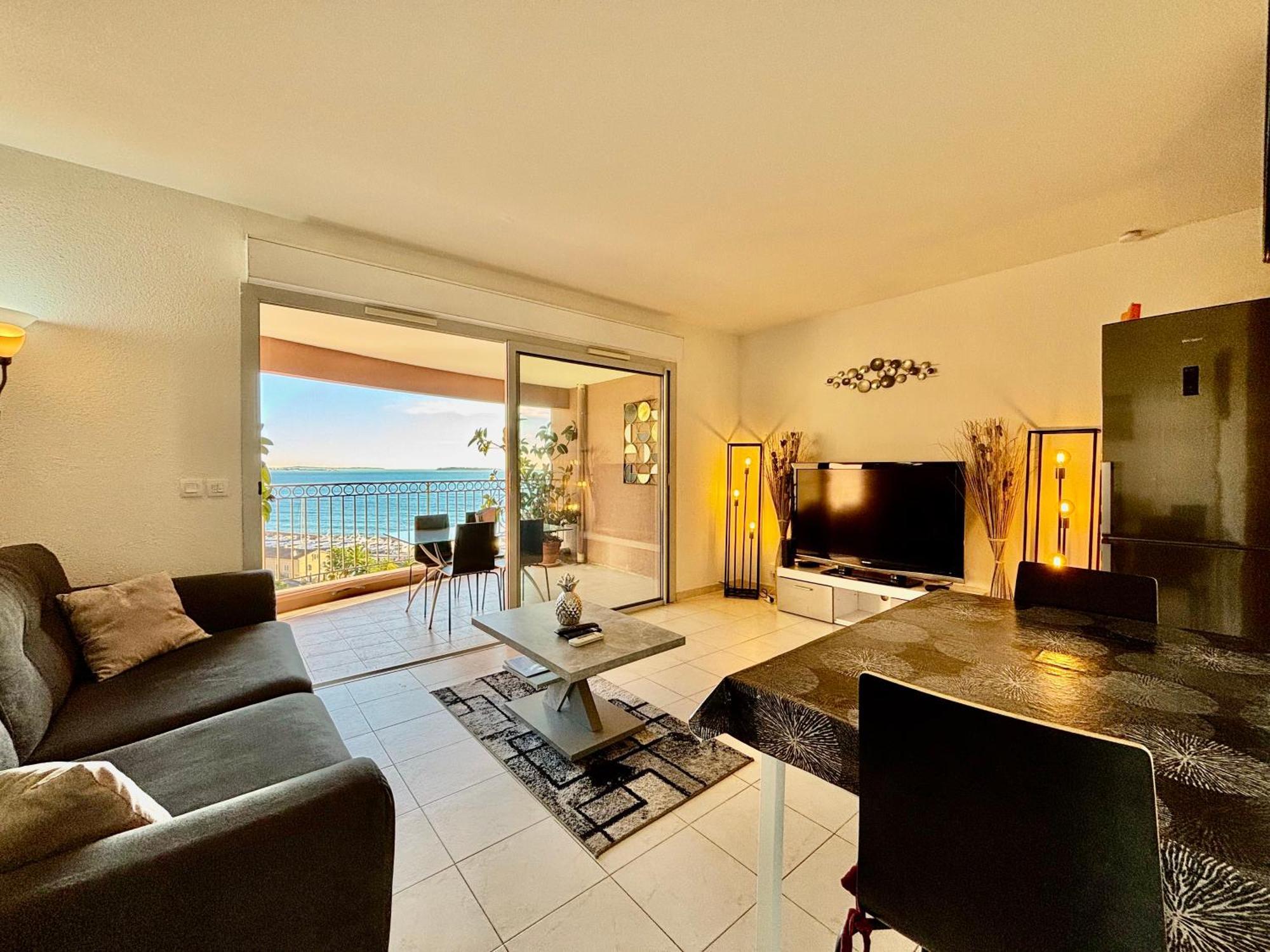 Ferienwohnung Superbe 3 Pieces Sur La Baie De Theoule Exterior foto