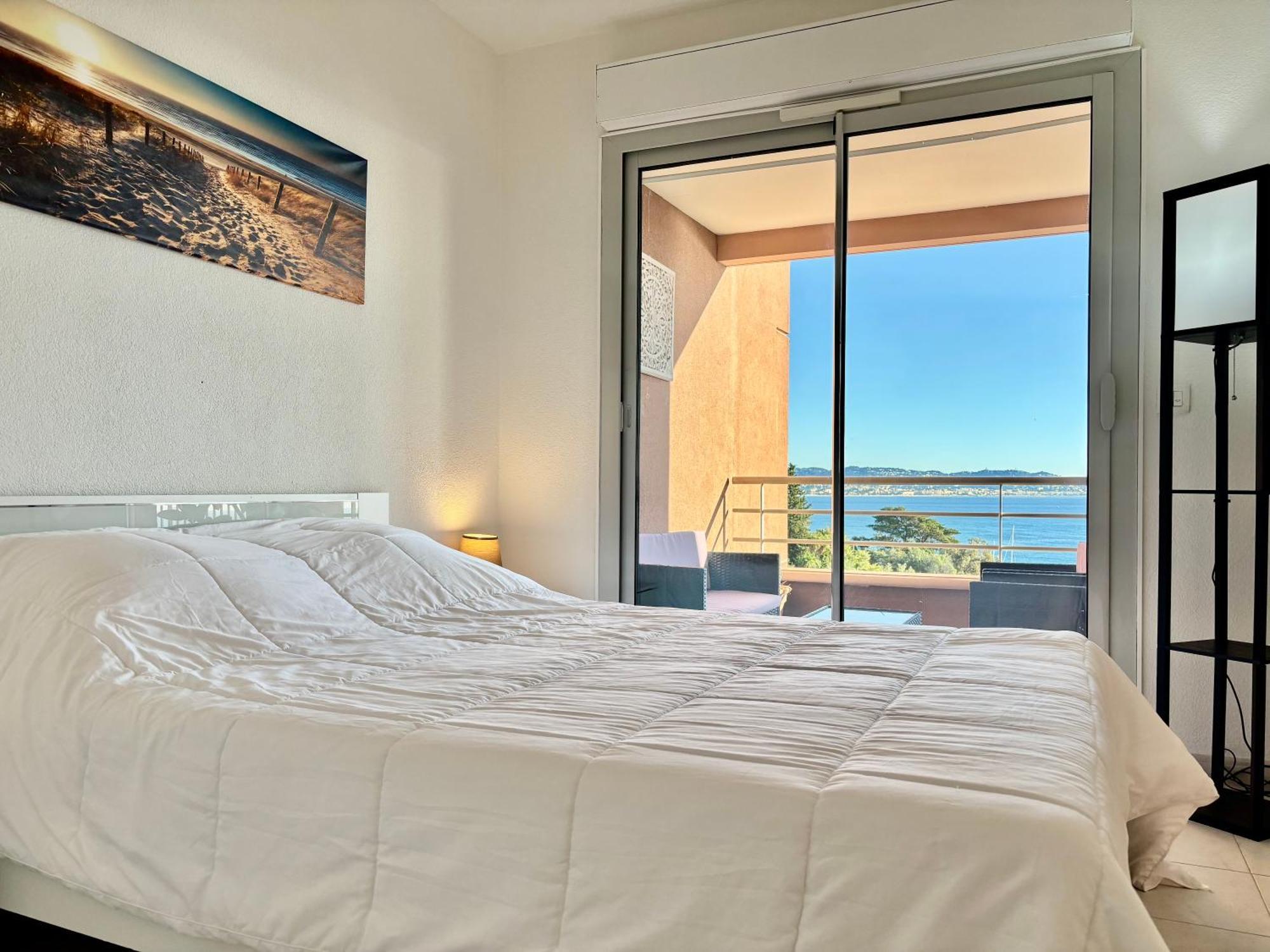 Ferienwohnung Superbe 3 Pieces Sur La Baie De Theoule Exterior foto